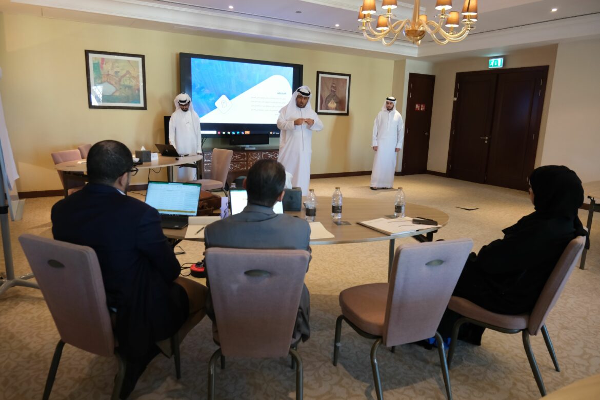 تخرج 19 موظفًا في دبلوم الجاهزية المؤسسية في الذكاء الاصطناعي من الموارد البشرية في عجمان