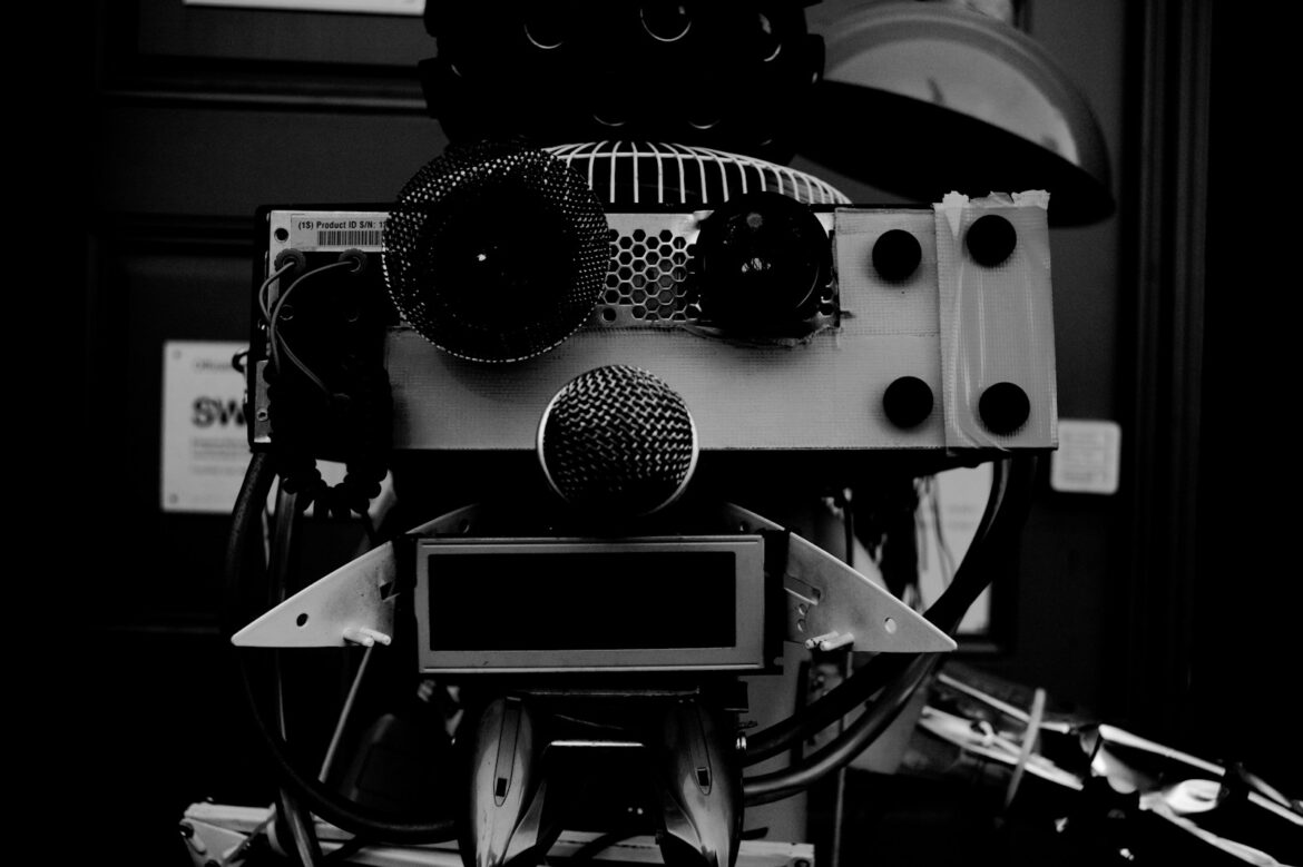 الذكاء الاصطناعي -نظرة شمولية الجزء (3) توجهات الذكاء الاصطناعي المستقبلية و تحدياته  