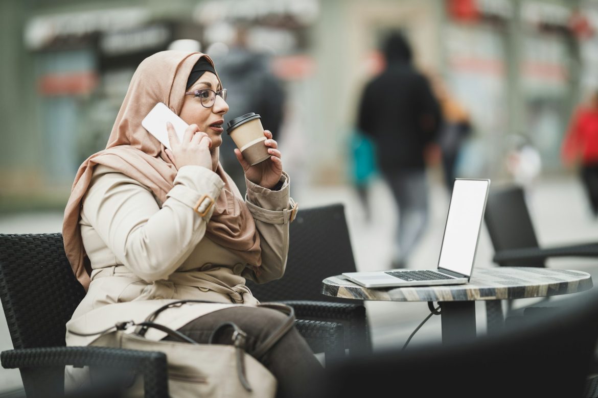 الذكاء الاصطناعي والفجوة الرقمية: أين يقف العالم العربي؟