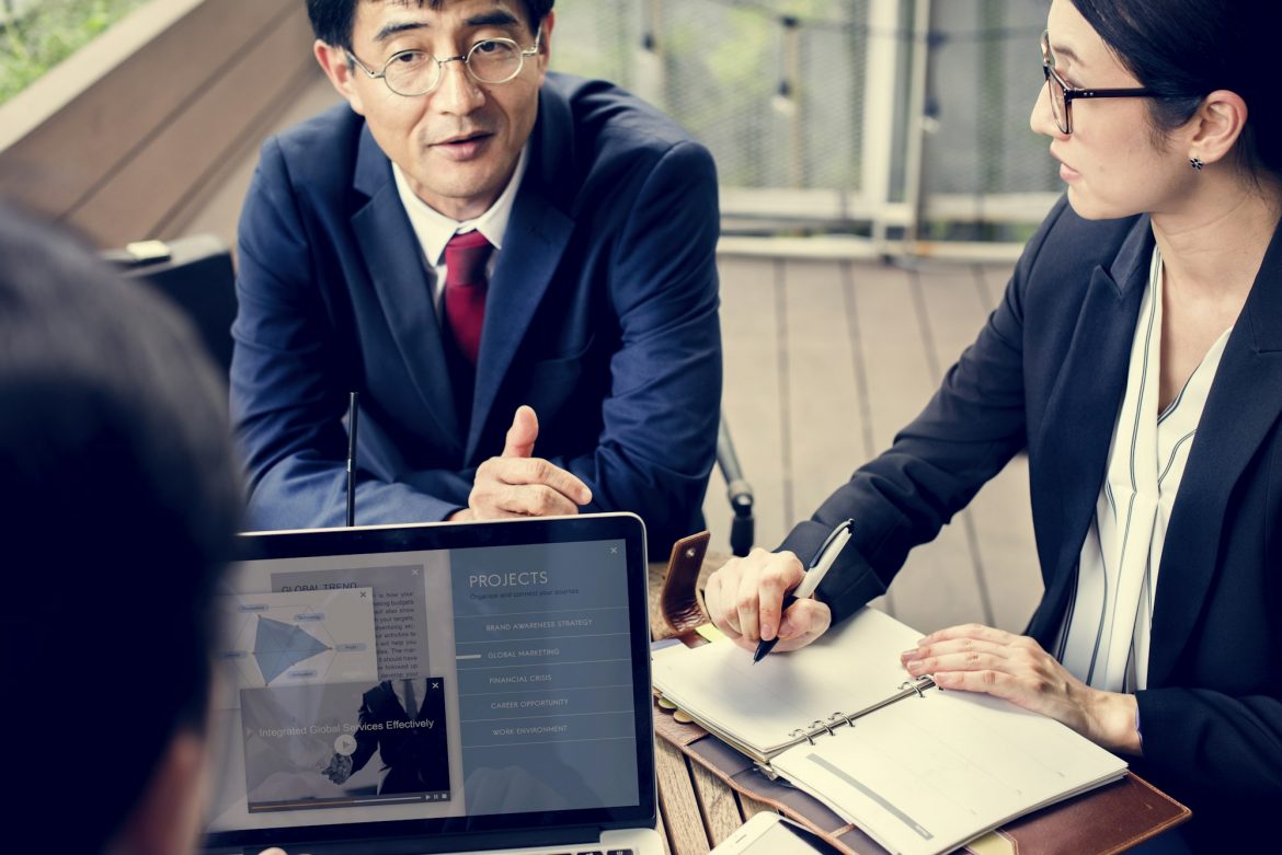 الشركات اليابانية والتكنولوجيا: لماذا يمتنع أكثر من 40% منها عن الذكاء الاصطناعي؟