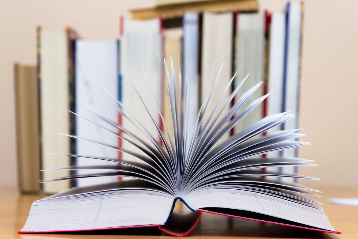 أفضل 5 كتب عن الذكاء الاصطناعي يجب أن تقرأها الآن لتصبح خبيراً