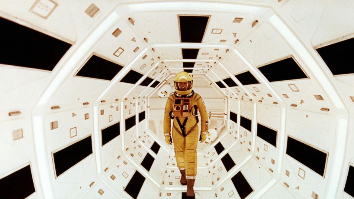 كيف تنبأ 2001: A Space Odyssey بتطور الذكاء الاصطناعي