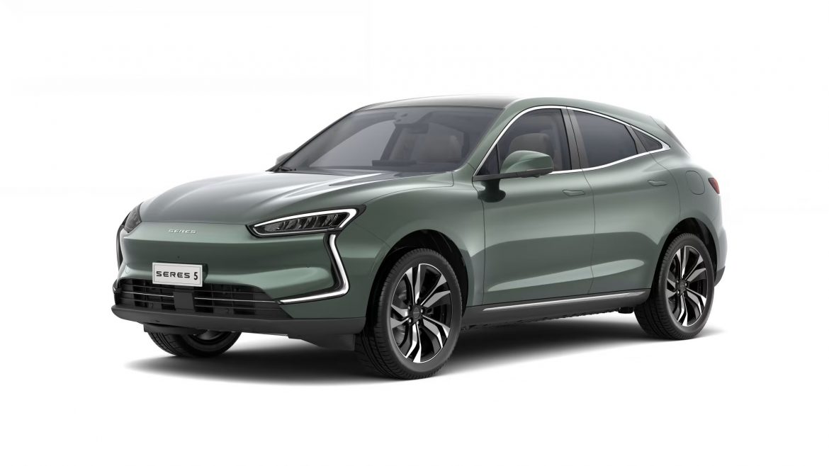 دونغ فنغ سيريس 5: سيارة SUV كهربائية فاخرة تعيد تعريف الفخامة والأداء