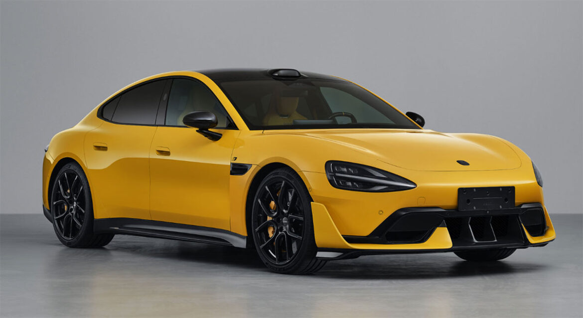 السيارة الكهربائية الأولى لـ Xiaomi تتحدى تيسلا بتقنيات الذكاء الاصطناعي المتطورة