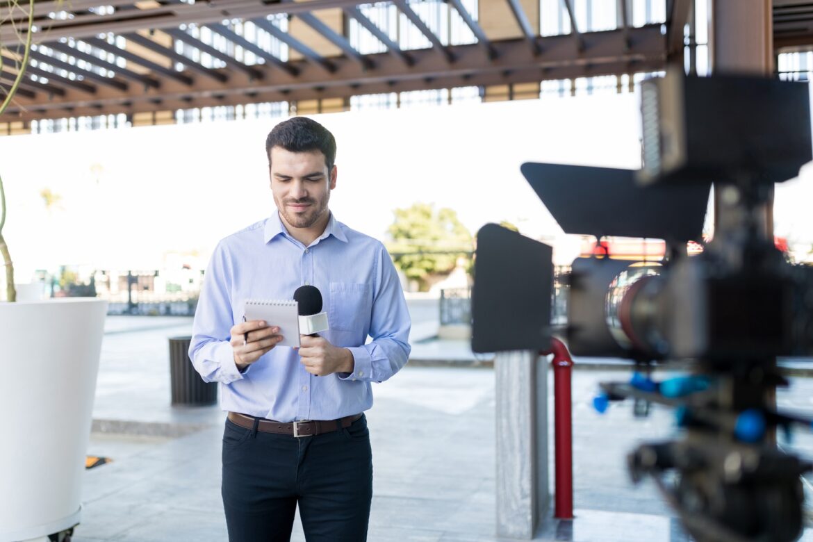 مستقبل العمل التلفزيوني في ظل تحديات الذكاء الاصطناعي