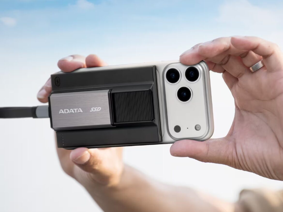 Adata-SR800-power-bank-SSD54.jpg