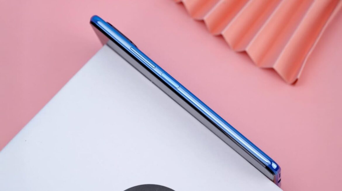 Will-Xiaomi-launch-an-Ultra-Thin-Flagship-in-2025.jpg