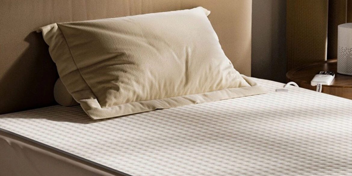 Xiaomi-launches-24-Mijia-smart-blanket-with-app-control-mite-mode.jpg