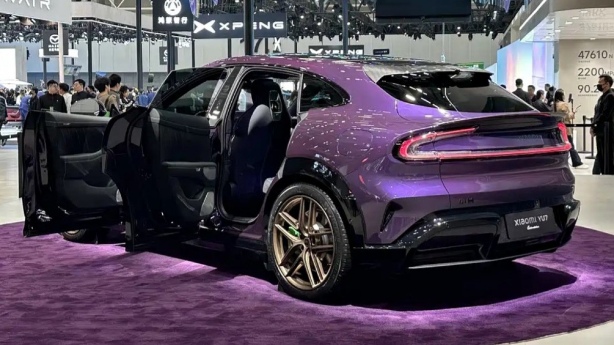 شياومي YU7 تتفوق على تسلا Model Y
