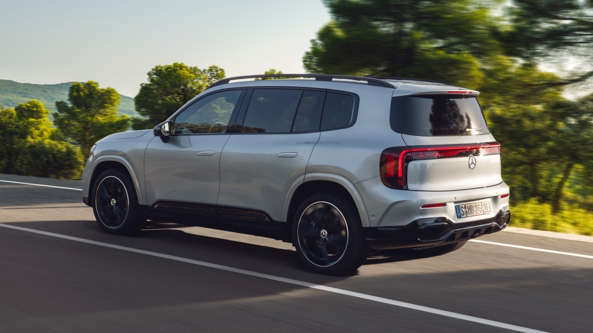 مرسيدس-بنز وإل جي: شراكة نحو المستقبل