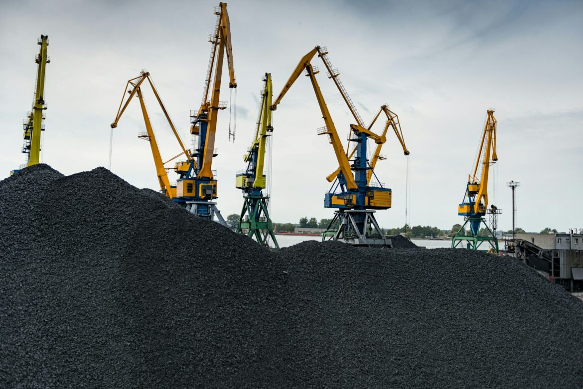 الذكاء الاصطناعي يحدث تحولًا في مناجم الفحم شمال الصين