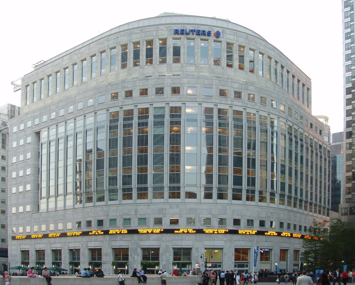 شركة تومسون رويترز ترفع توقعات الأداء المالي بدعم من الذكاء الاصطناعي