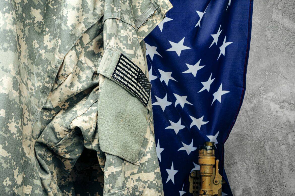 دال-إي لدعم الجيش الأمريكي: تقنية جديدة من مايكروسوفت