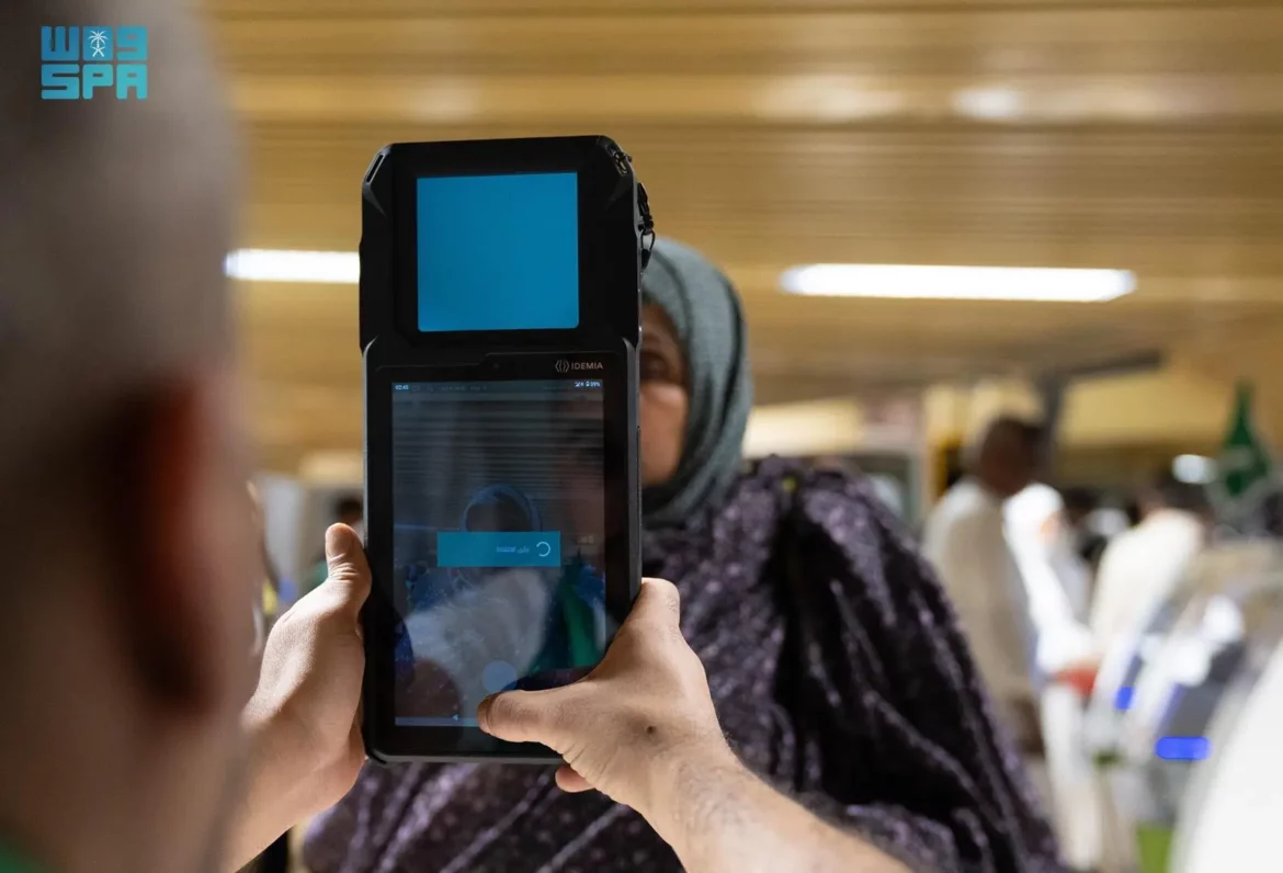 مبادرة طريق مكة تستفيد من أحدث تقنيات الاجهزة الذكية لخدمة الحجاج