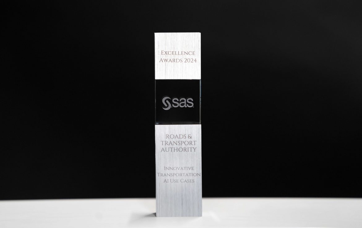 "طرق دبي" تفوز بجائزة "ساس" التقديرية للابتكار في النقل باستخدام الذكاء الاصطناعي