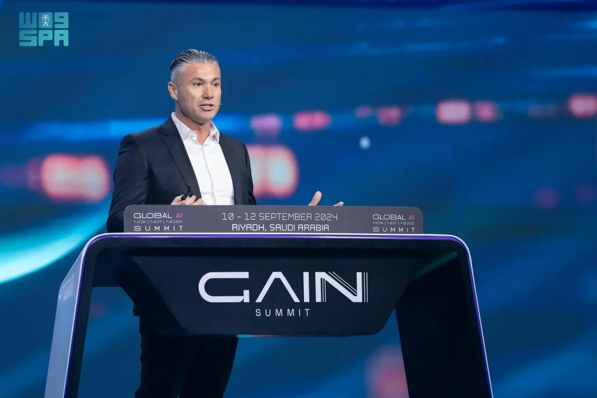 القمة العالمية للذكاء الاصطناعي : تميز عمالقة التكنولوجيا العالمية بالابتكار والتنوع