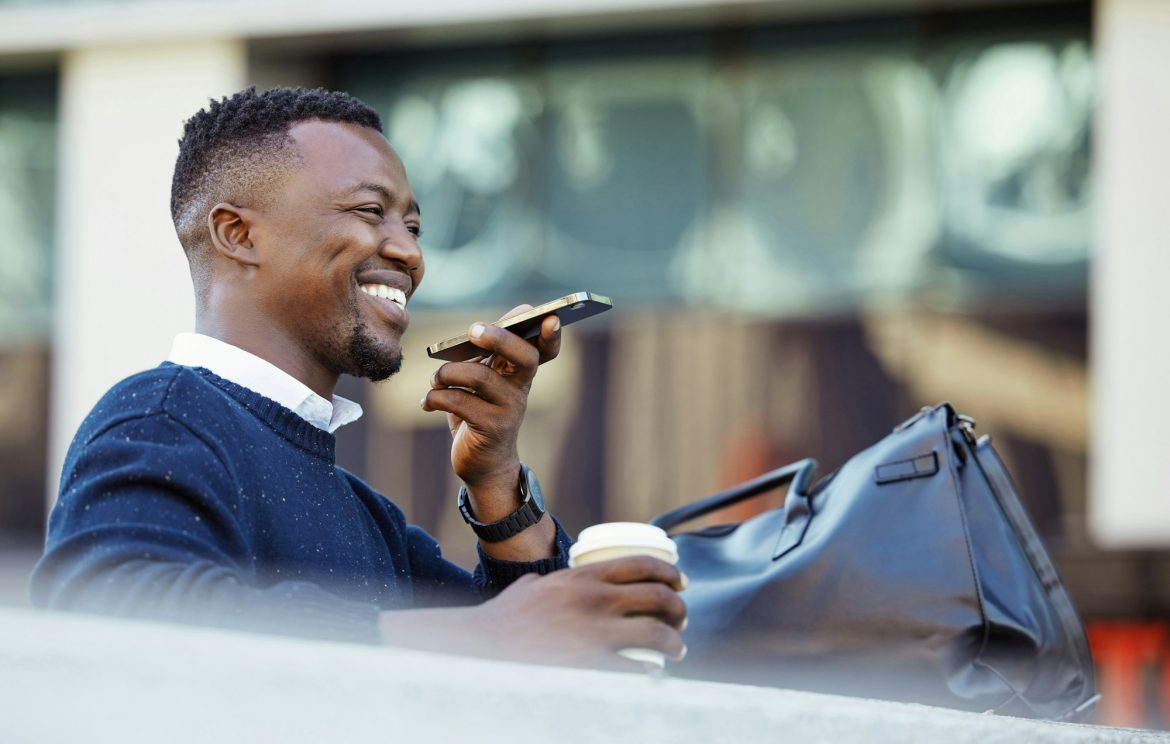 سيري و تشات جي بي تي تتعاونان: عصر جديد من المساعدات الذكية