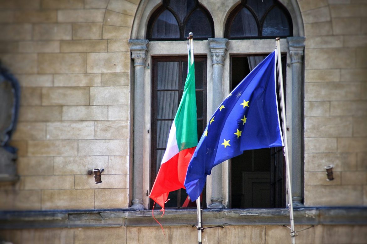 إيطاليا تُطلق تجربة الذكاء الاصطناعي في الفصول الدراسية 2024