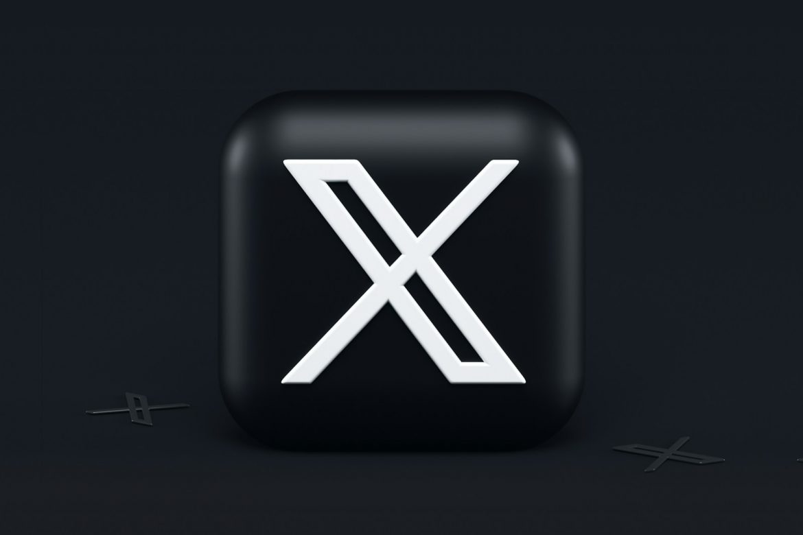 a black square button with a white x on it