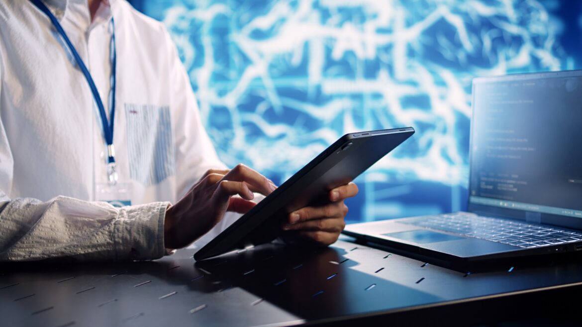 الذكاء الاصطناعي والعلوم السياسة: مجالات التأثير ومخاطر التنفيذ