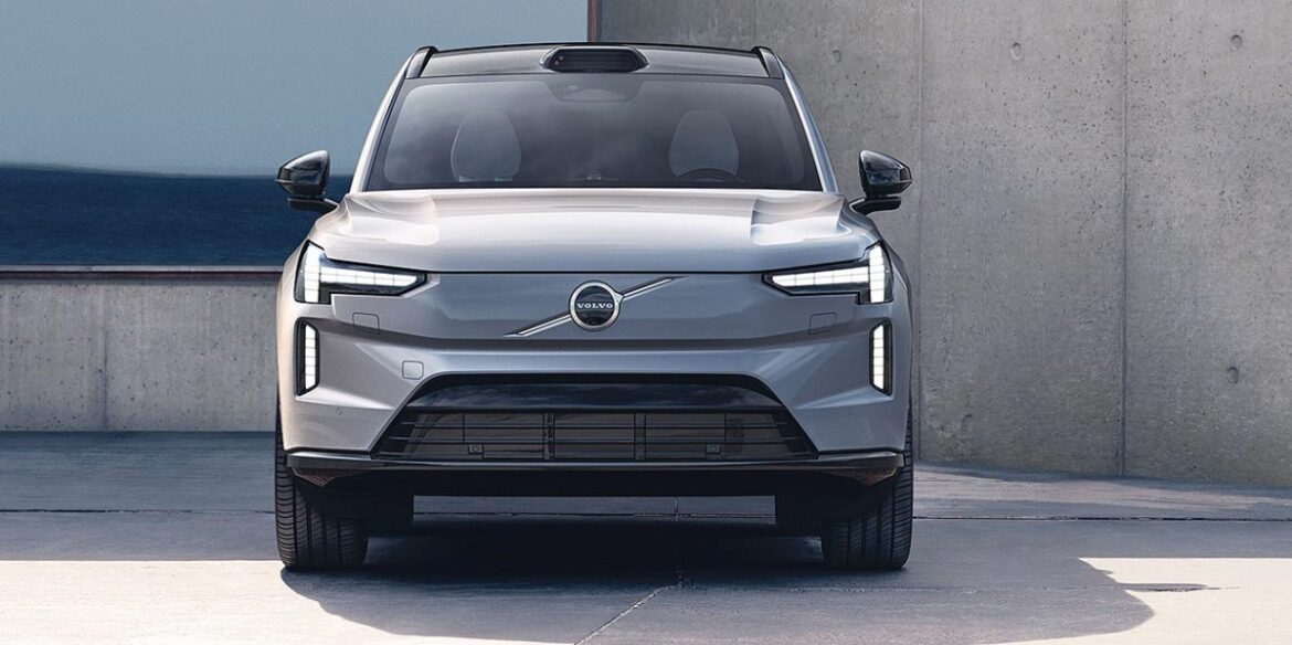 فولفو تستثمر في ذكاء جوجل لتطوير سياراتها الكهربائية المستقبلية