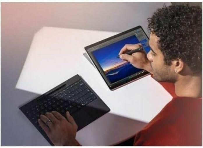 تجربة فريدة مع مايكروسوفت سيرفيس برو 11: الأداء‍ والمرونة