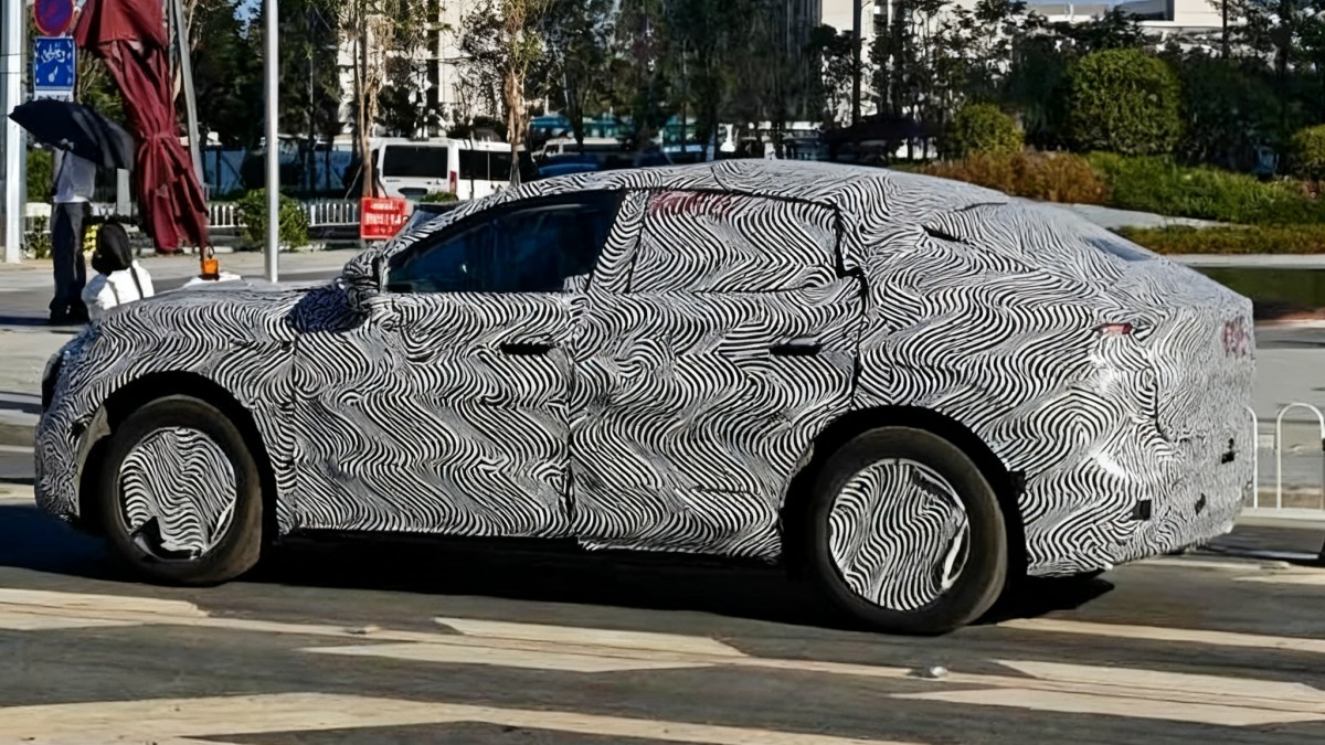 صور تجسسية تكشف عن SUV الجديدة من XPeng