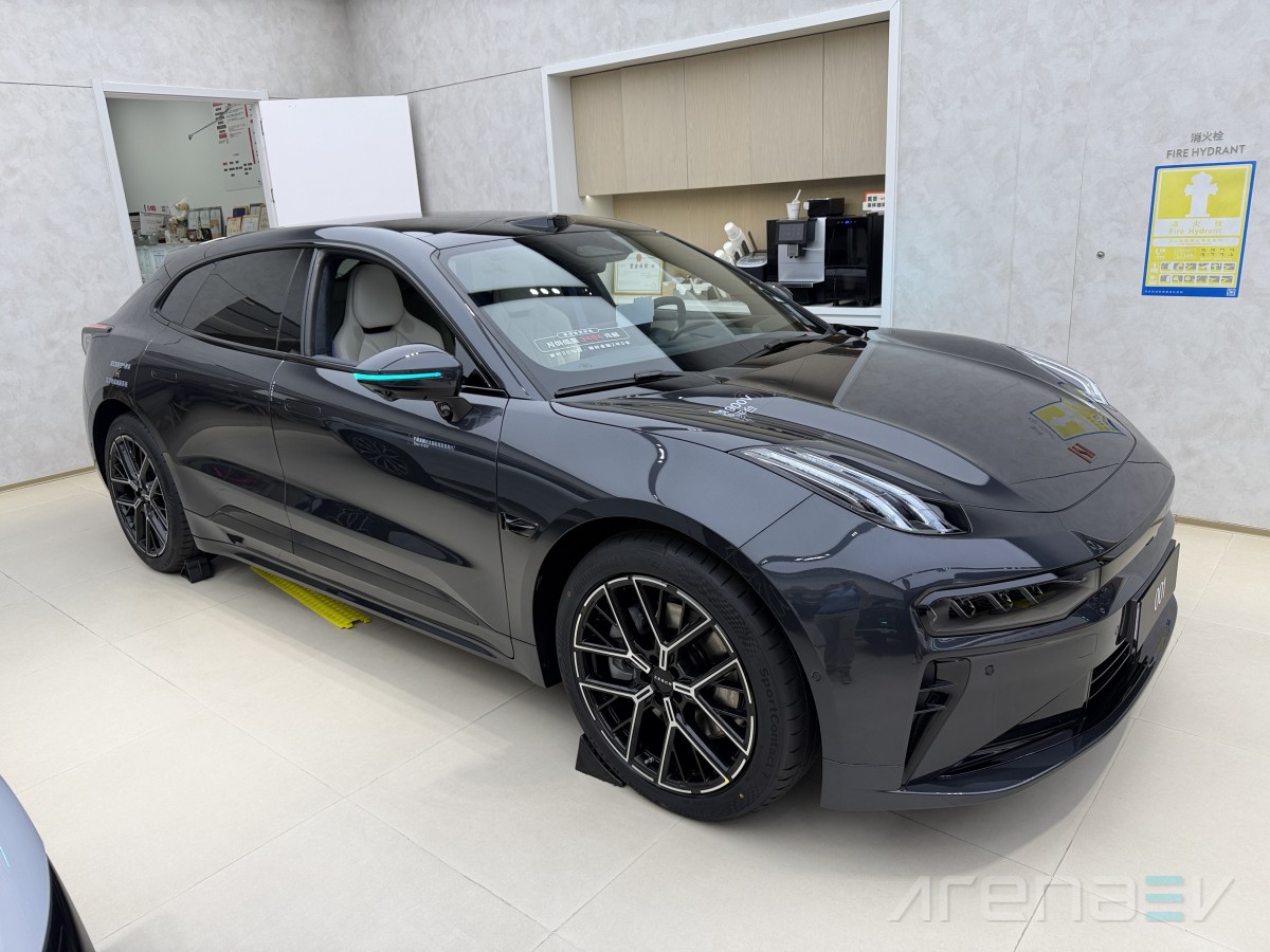 مراجعة زيكير 001 2025