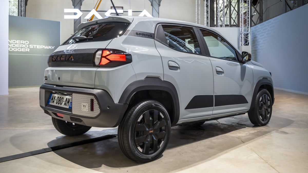 داسيا سبرينغ 2026