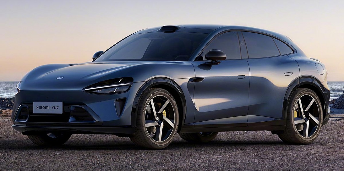 شياومي تحقق إنجازًا كبيرًا بتسليم 400,000 سيارة كهربائية في 2025