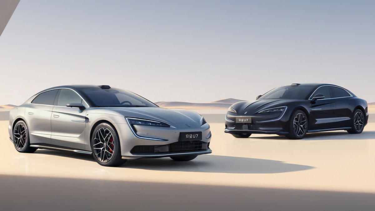 BYD's Yangwang U7 gets an update, 150 kWh battery and impressively low consumption