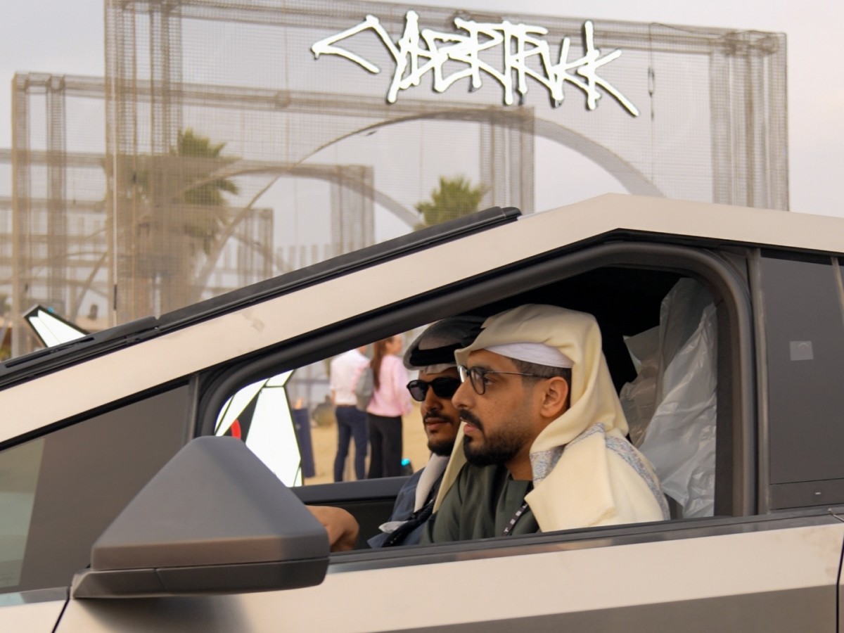 تسلا تطلق سايبرترك في الإمارات - المصدر: تسلا