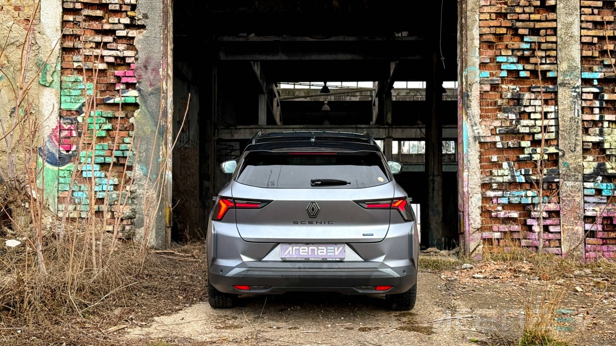 رينو سينيك E-Tech