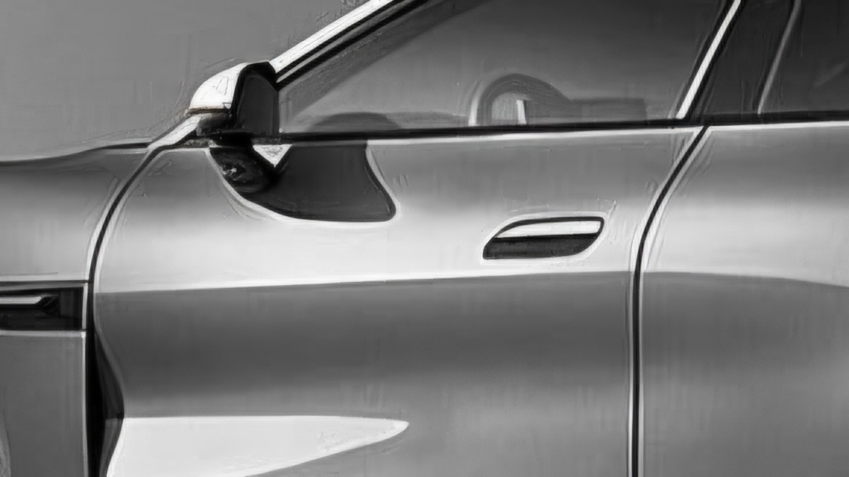 Xiaomi SU7 door handle