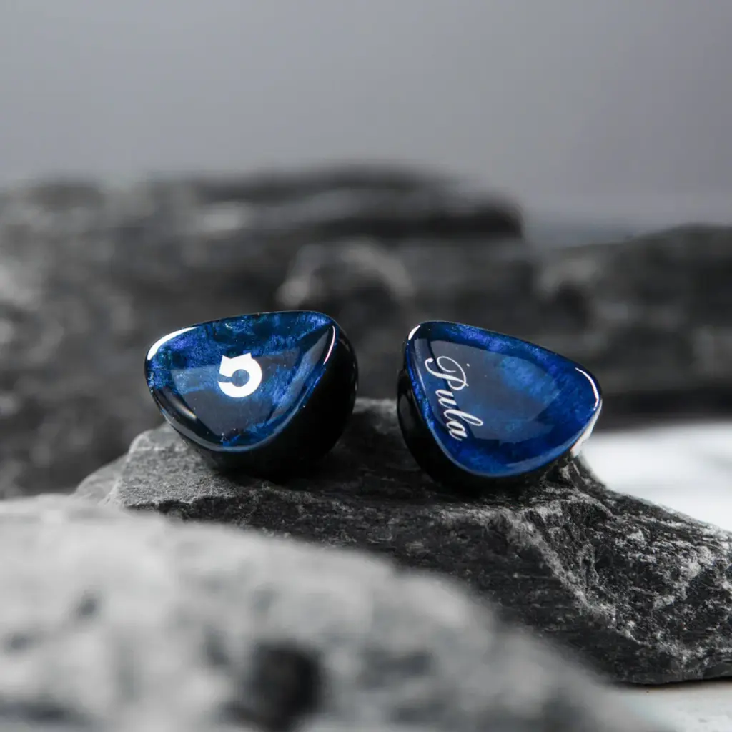 Unicrom IEM Design