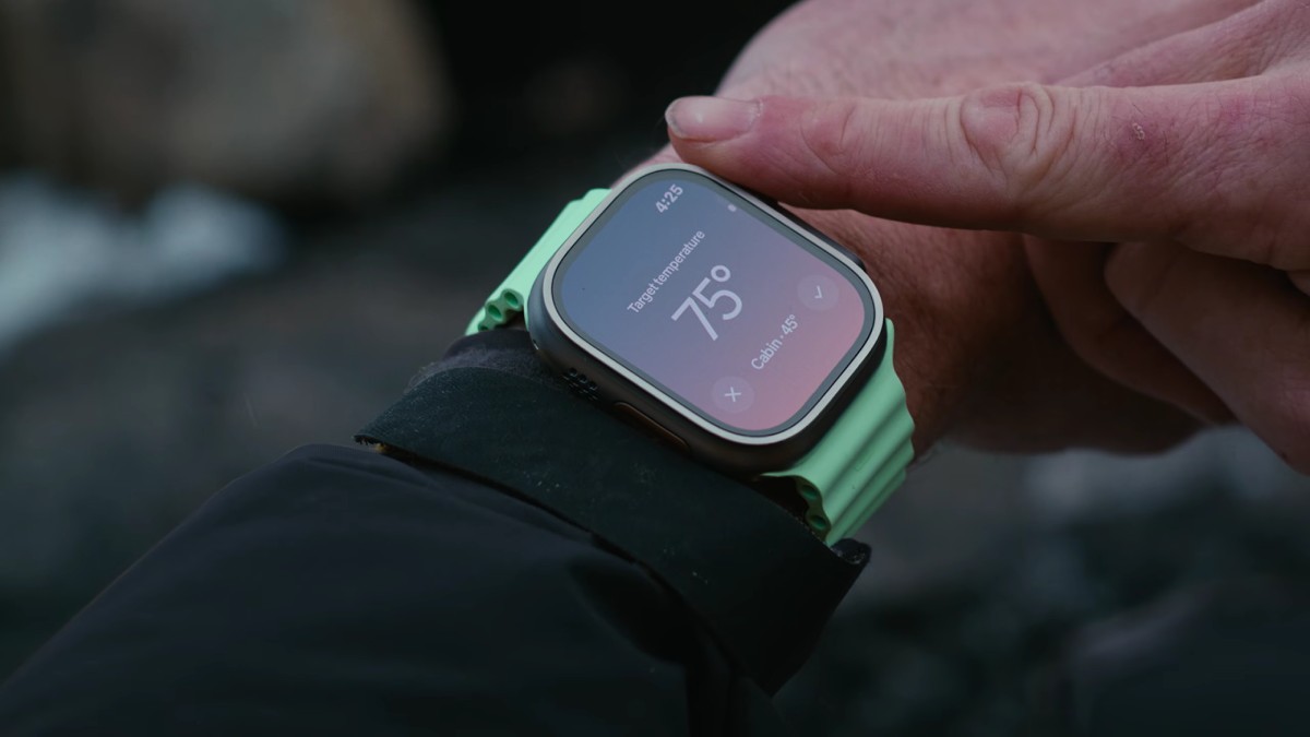 تطبيق Rivian Apple Watch يمكنه أيضًا ضبط التحكم في المناخ وفتح النوافذ