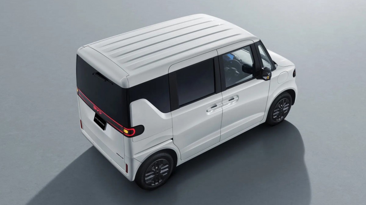 BYD reveals the interior of the new Racco electric kei car