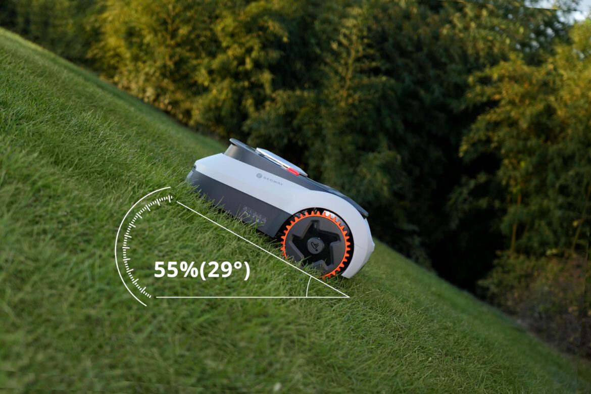 New Segway Navimow i2 LiDAR with three-wheel drive launches