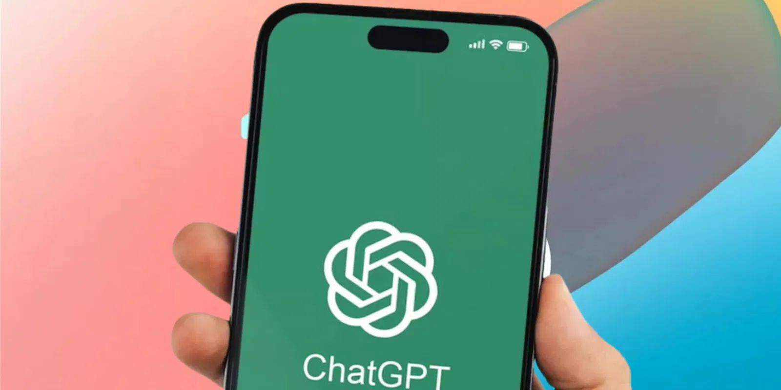 آيفون مع أيقونة ChatGPT