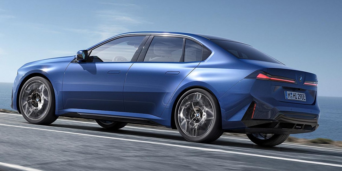 The new BMW i3 50 xDrive