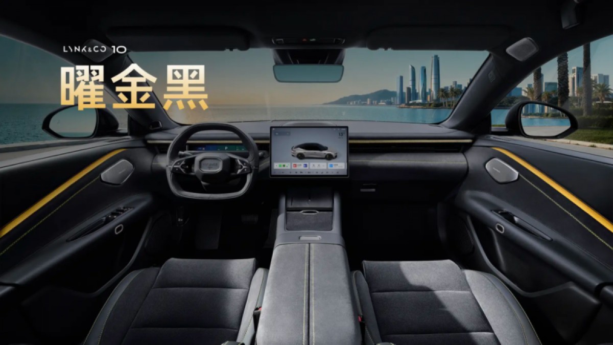Interior of the new Lynk & Co 10+