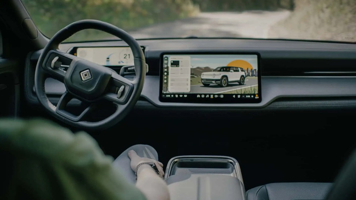 Rivian rejects Apple CarPlay and bets heavy on AI for future electric cars