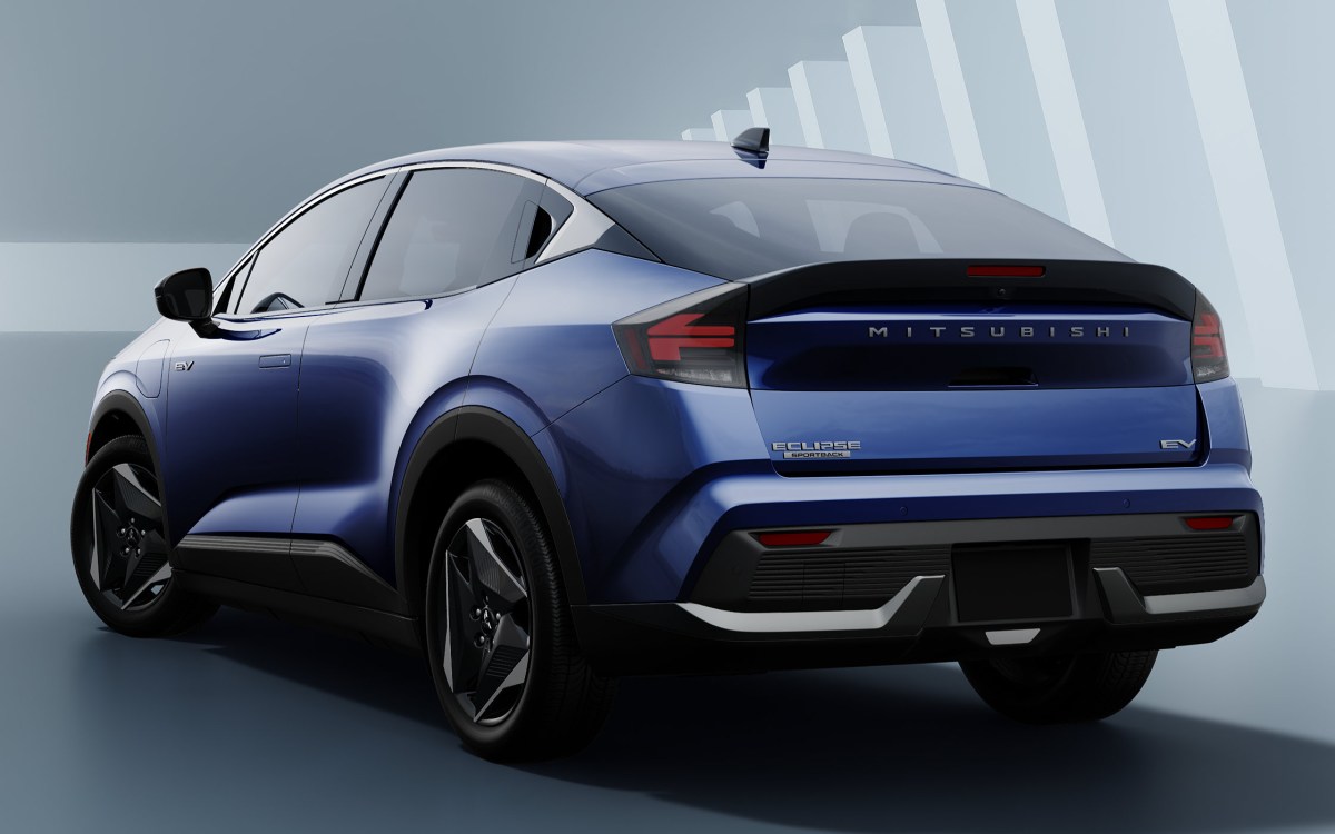 Mitsubishi shows the Eclipse Sportback, which looks very familiar