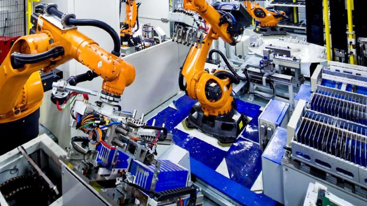 CATL calls for solid-state EV battery reality check