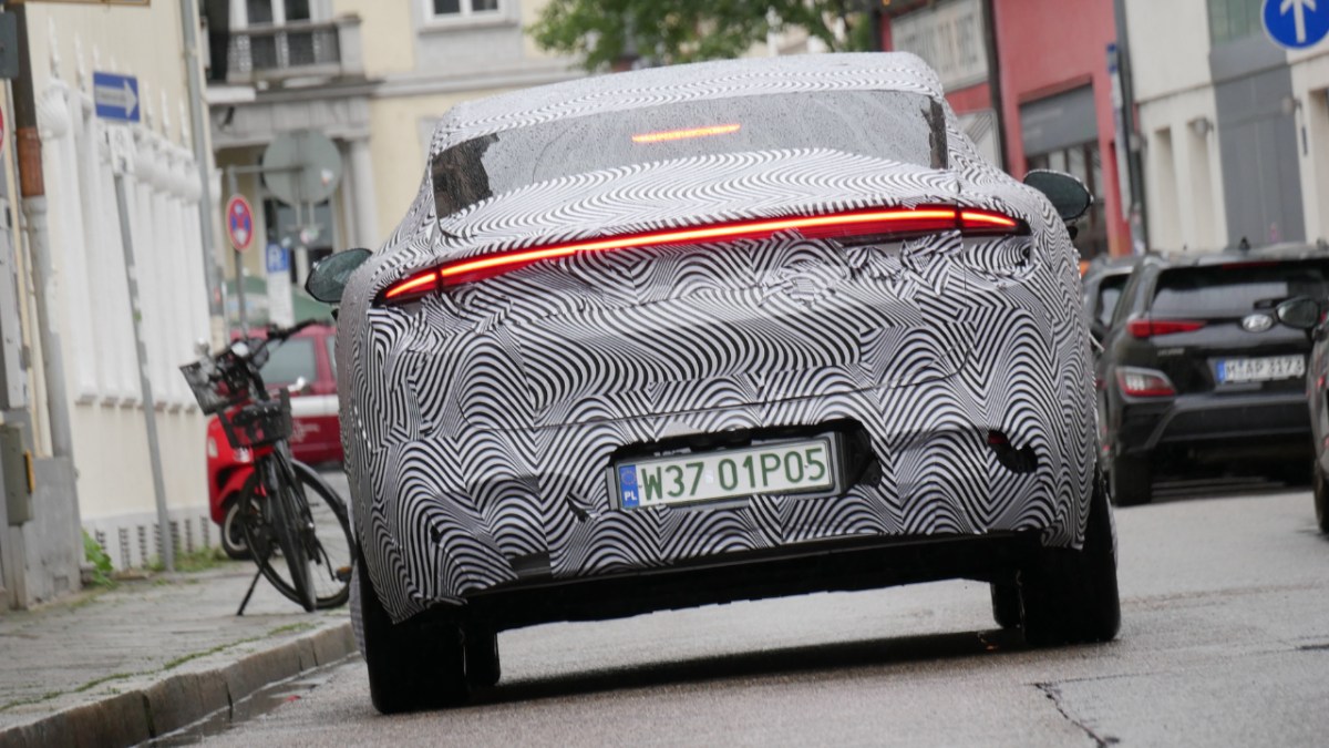 XPeng Mona L03 spotted testing on German roads